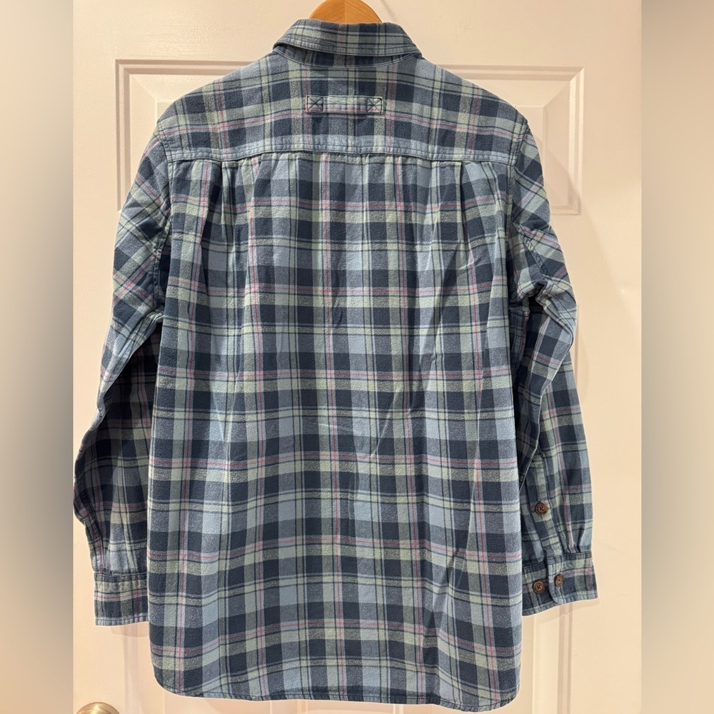 DULUTH Men's Free Swingin' Flannel Slim
Fit Shirt Item 64507 Sz L Blue Plaid - Picture 2 of 13